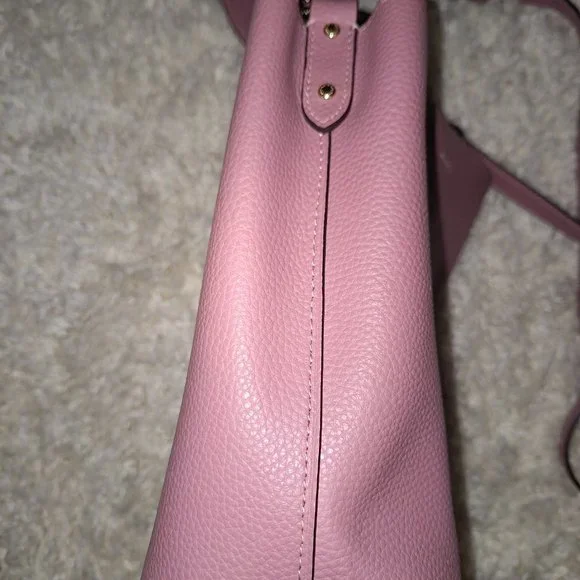 Coach Bucket Bag - Picture 6 of 7